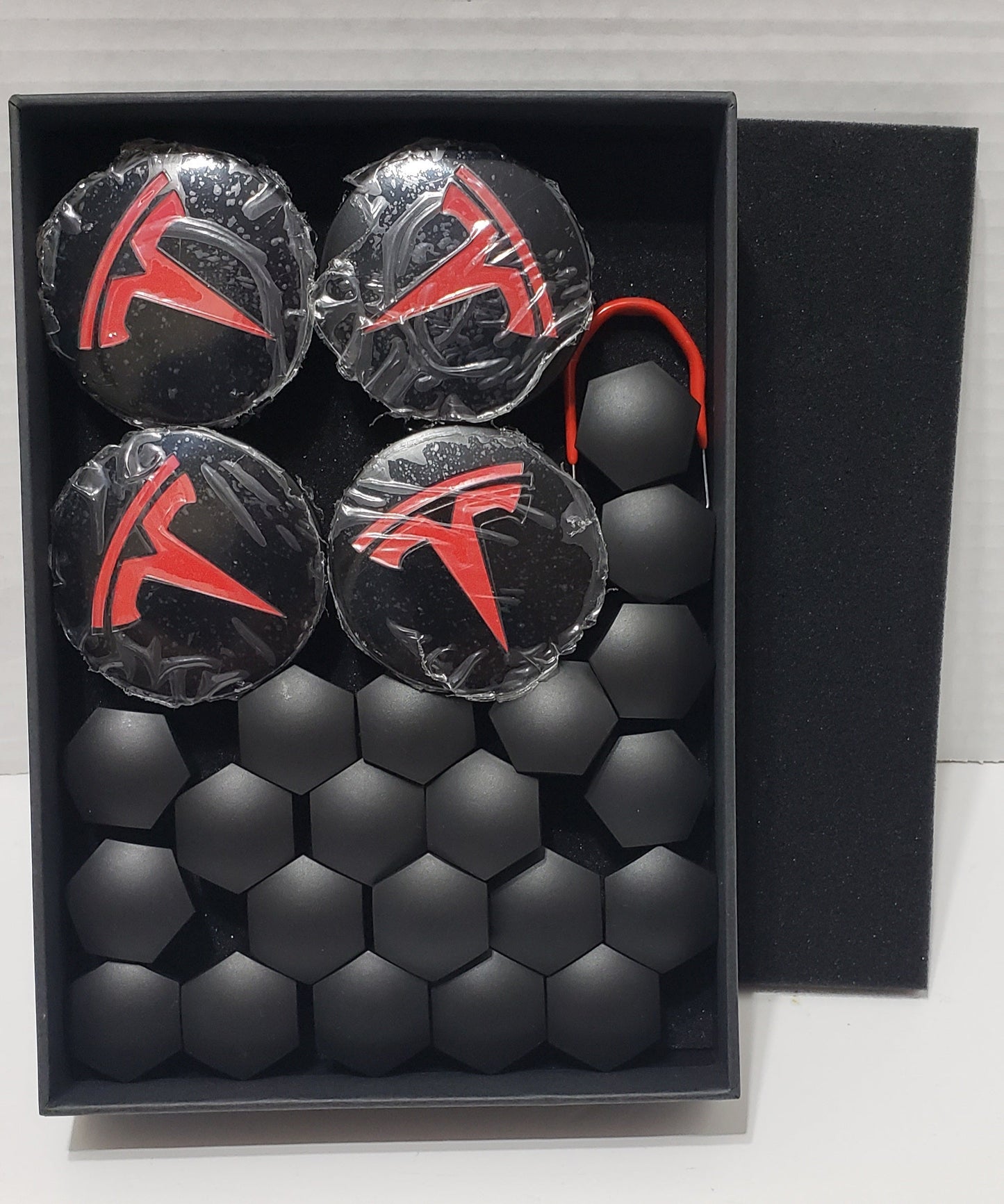 TESLA Center Cap & Lug Nut Covers - Red/Black