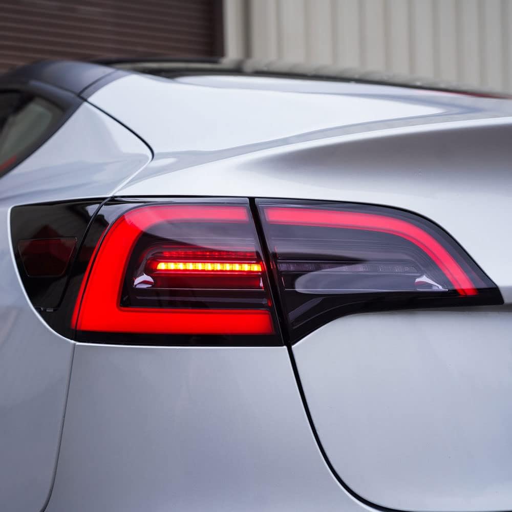 Tail light PPF Tesla Model 3